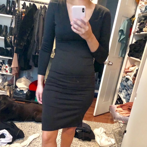 Black v neck midi dresss - Picture 5 of 8